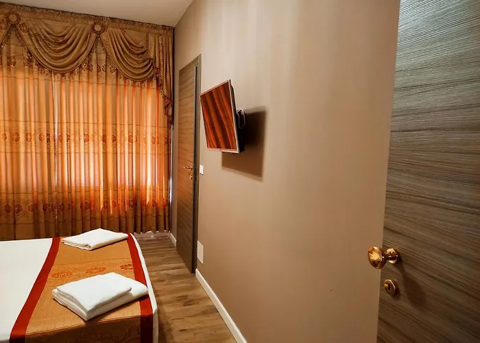 Hotel Venice Tour